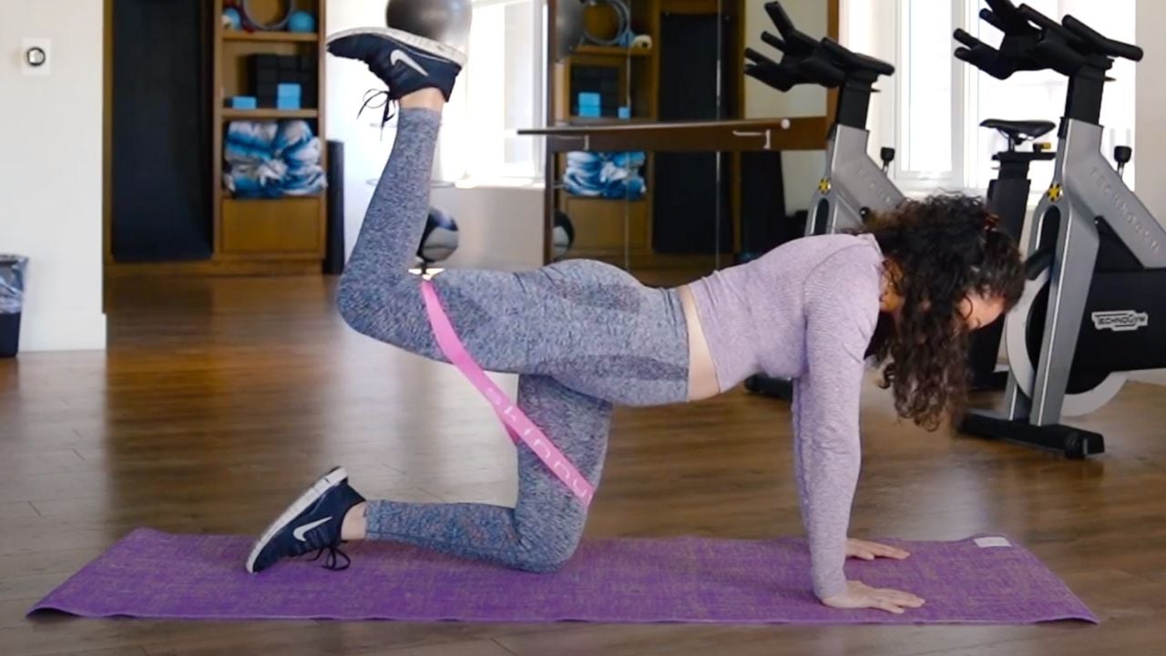 VIDEO 5 Minute Booty Blaster Workout