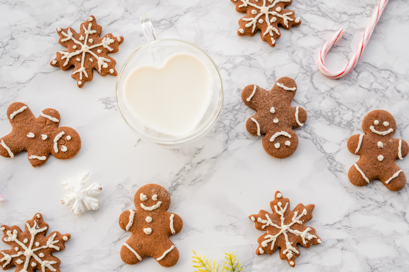 healthy gingerbread cookies