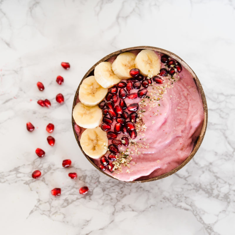 superfood smoothie bowl