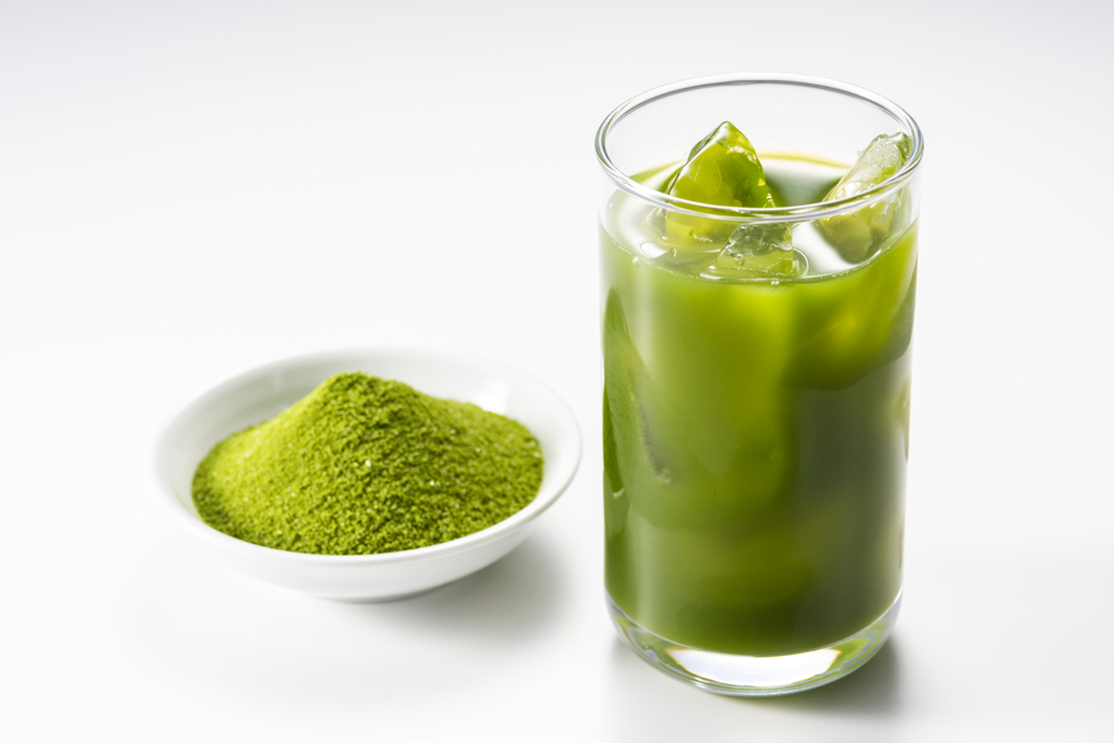 green superfood powder