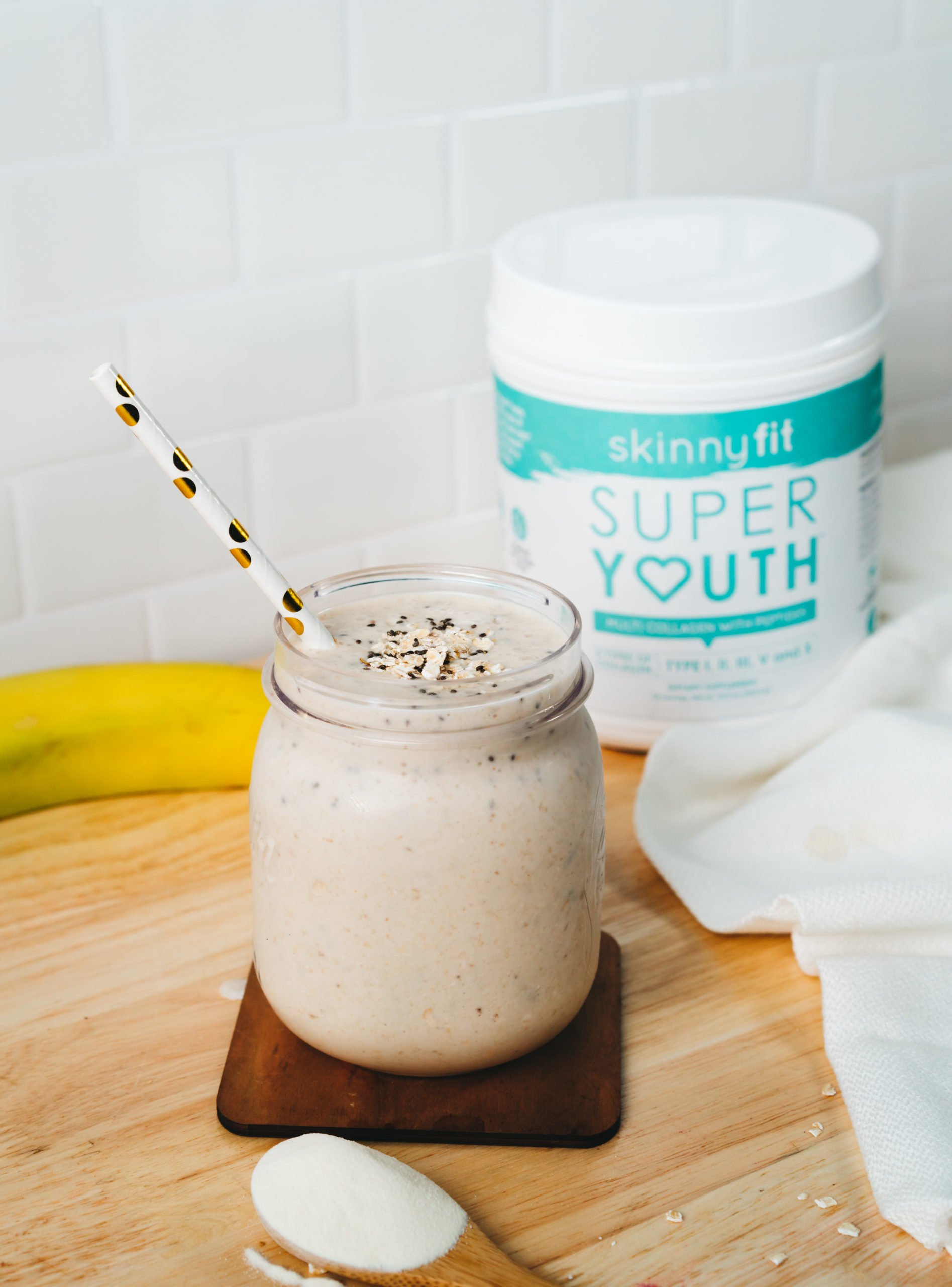 How To Make A Super Creamy Peanut Butter Banana Smoothie