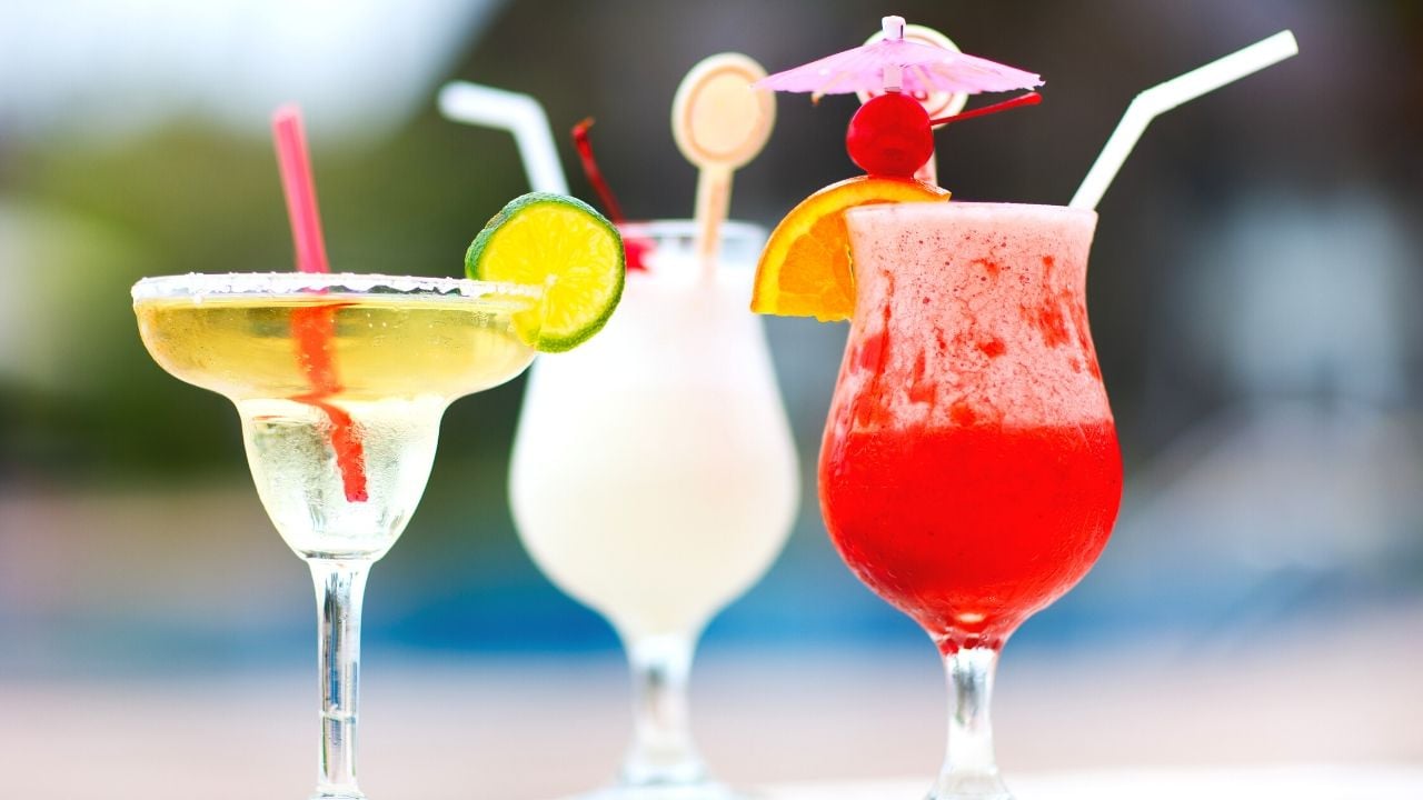 5 Healthy Summer Cocktails Inspired By Your Favorite Travel Destinations