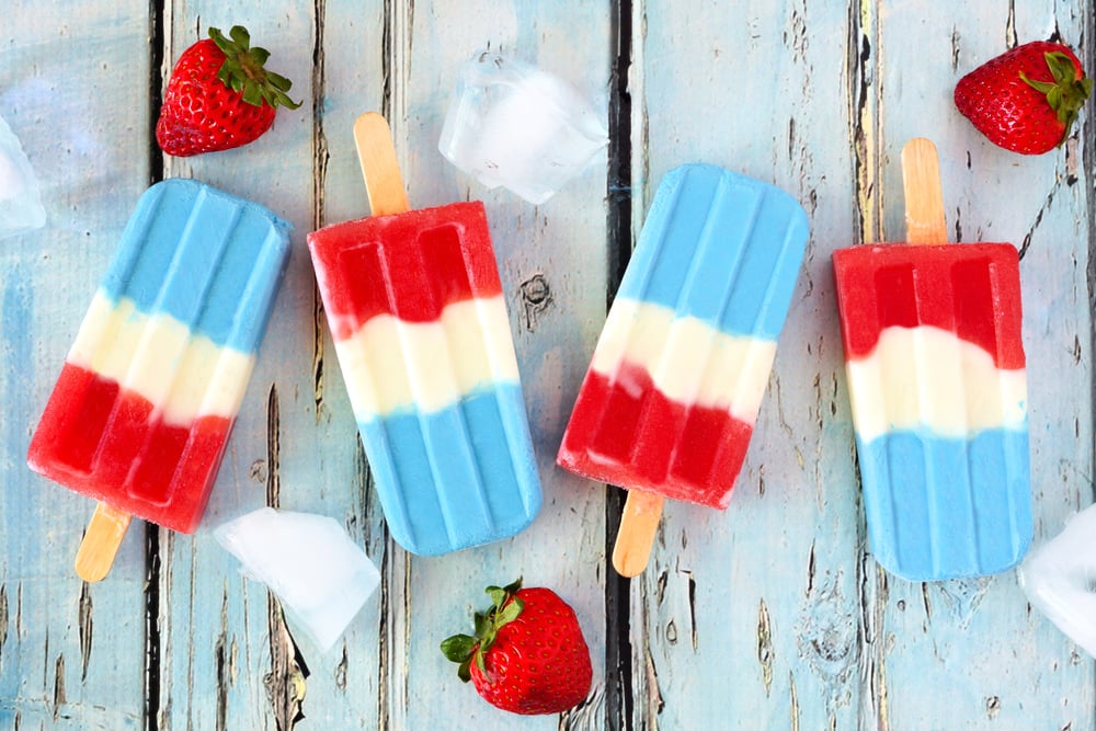 Red White and Blue Popsicles (Healthy Homemade Popsicles) Recipe - The  Cookie Rookie®