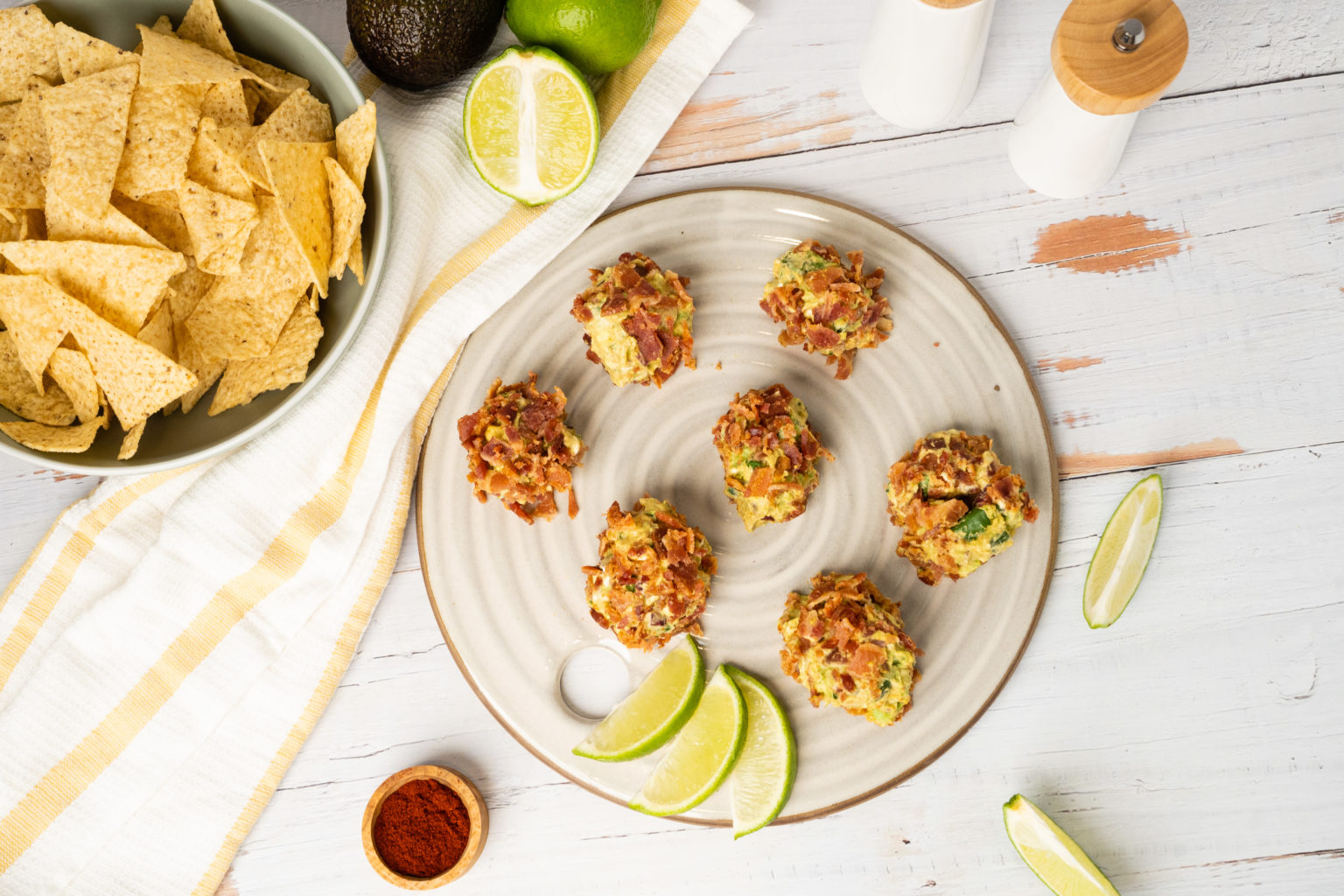 LowCalorie Bacon Guac Bombs