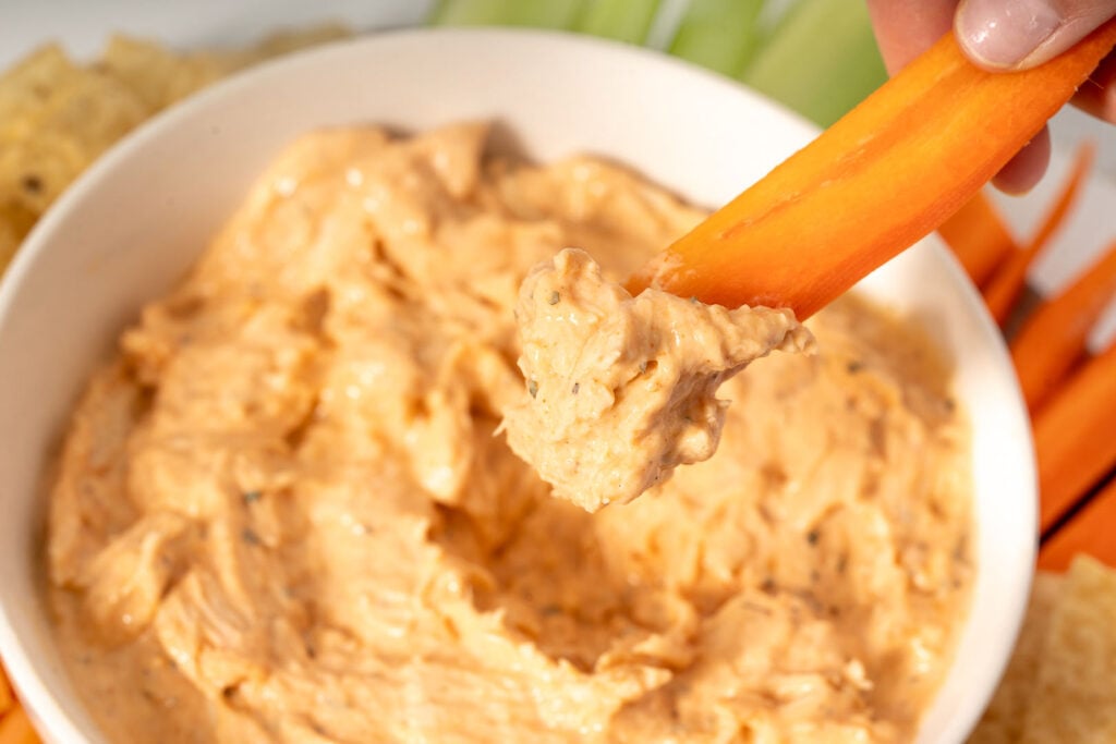 Healthy Buffalo Chicken Dip
