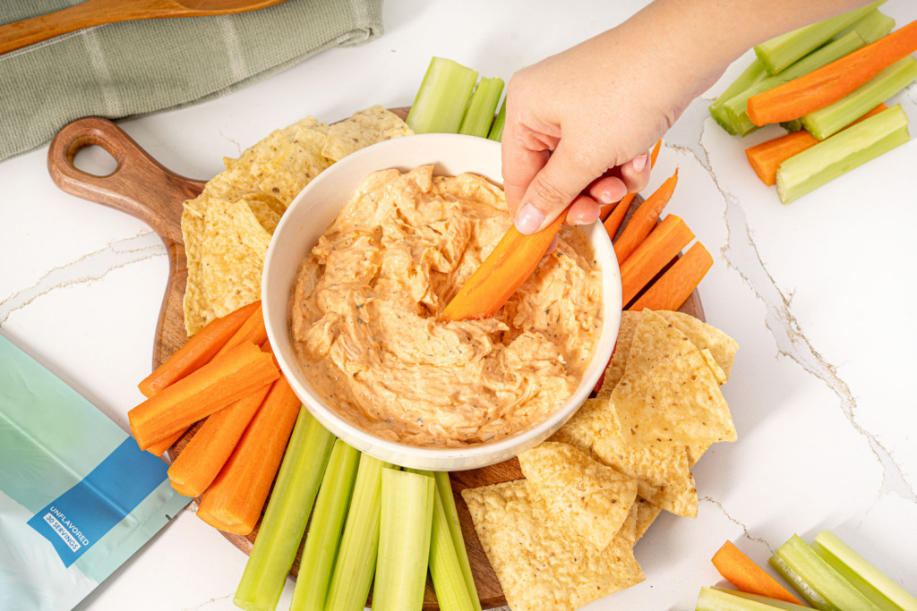 Healthy Buffalo Chicken Dip